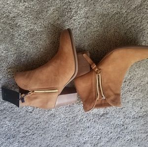 Tommy Hilfiger Booties